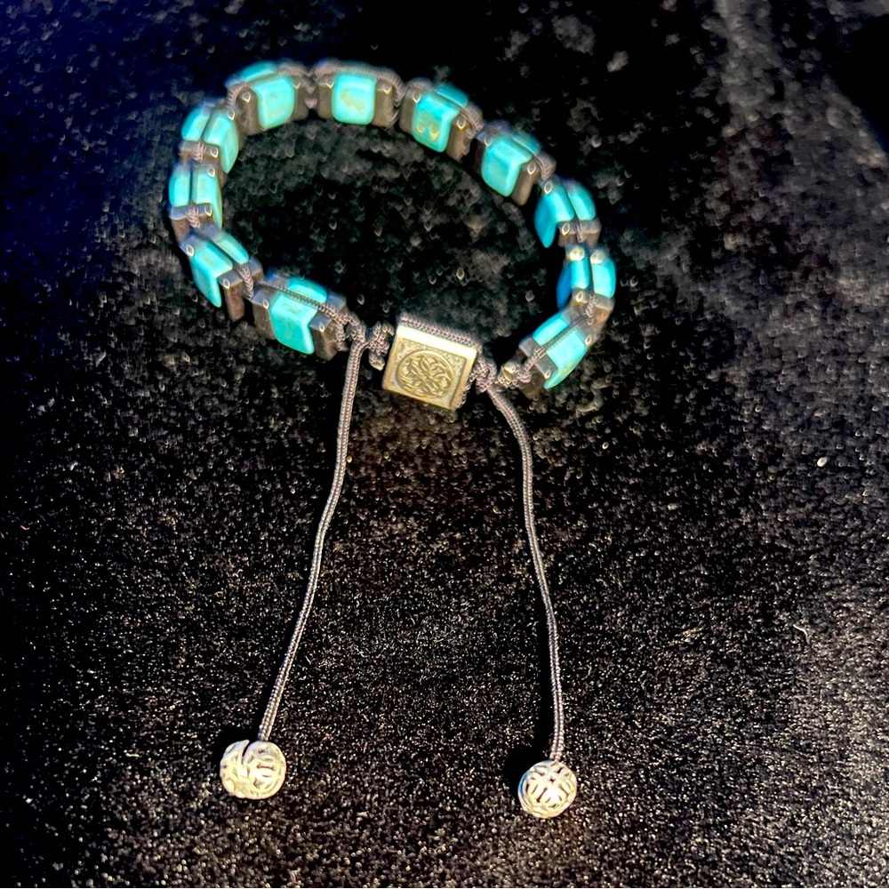 Artisan made turquoise bracelet
